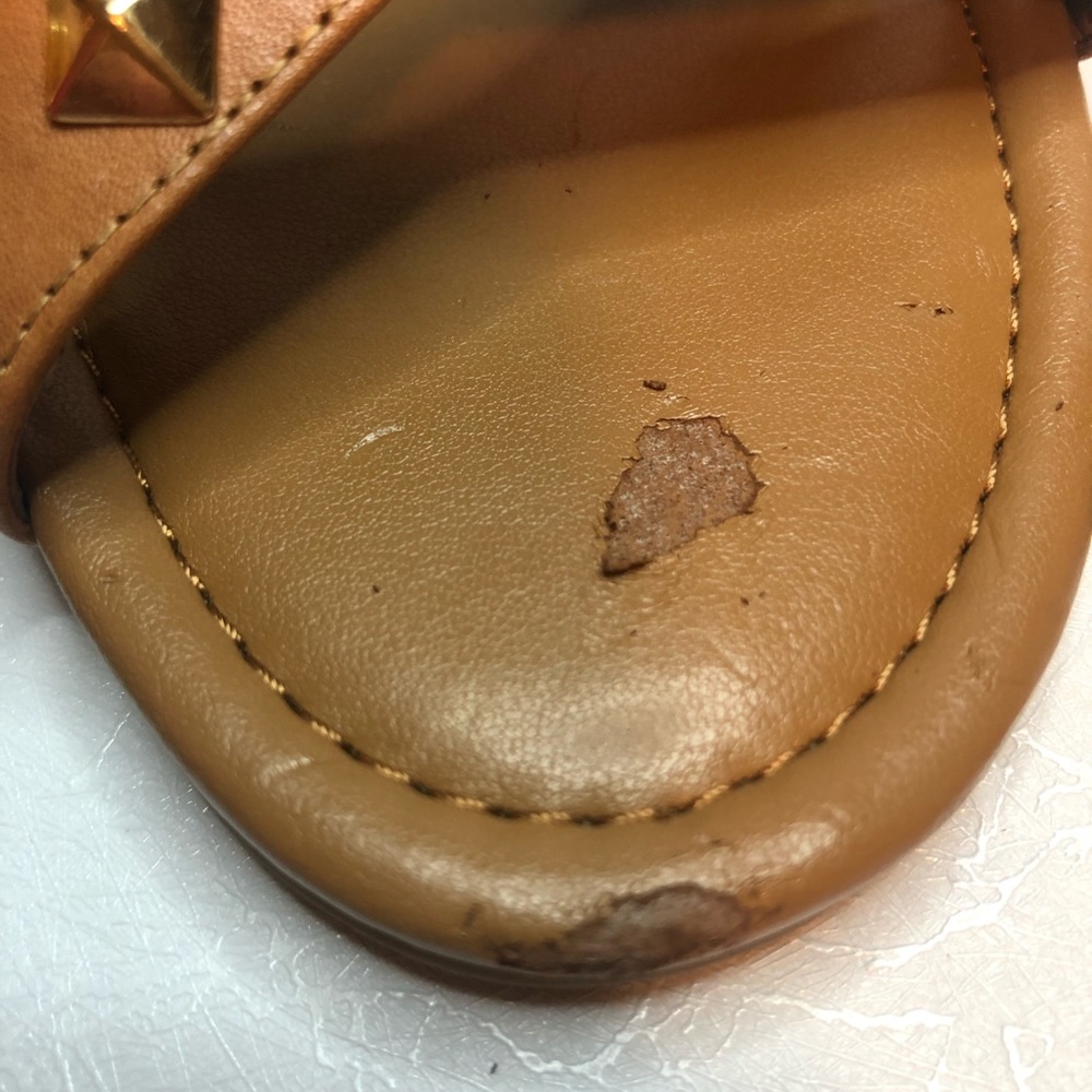 Coach Studded Tan Sandal. Size 7. Gold accents. - Picture 10 of 12